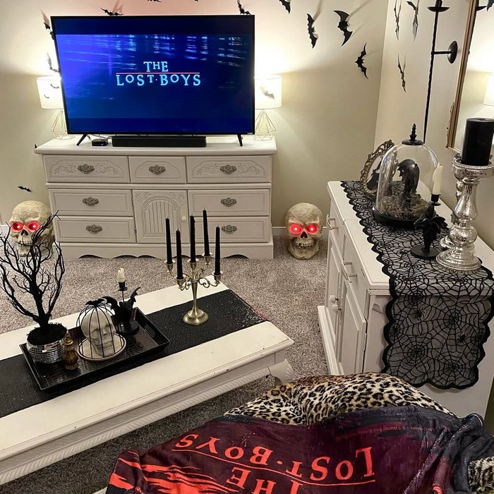 Horror-Themed Decor Ideas for Haunted Vibe