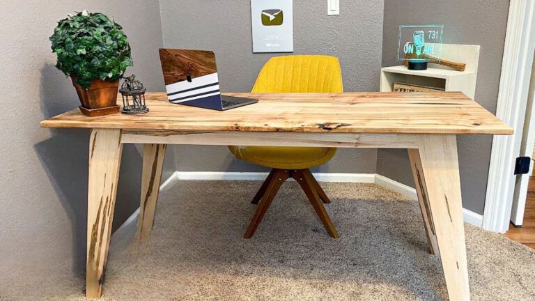 Rustic DIY Wooden Modern PC Desk Soul And Structure
